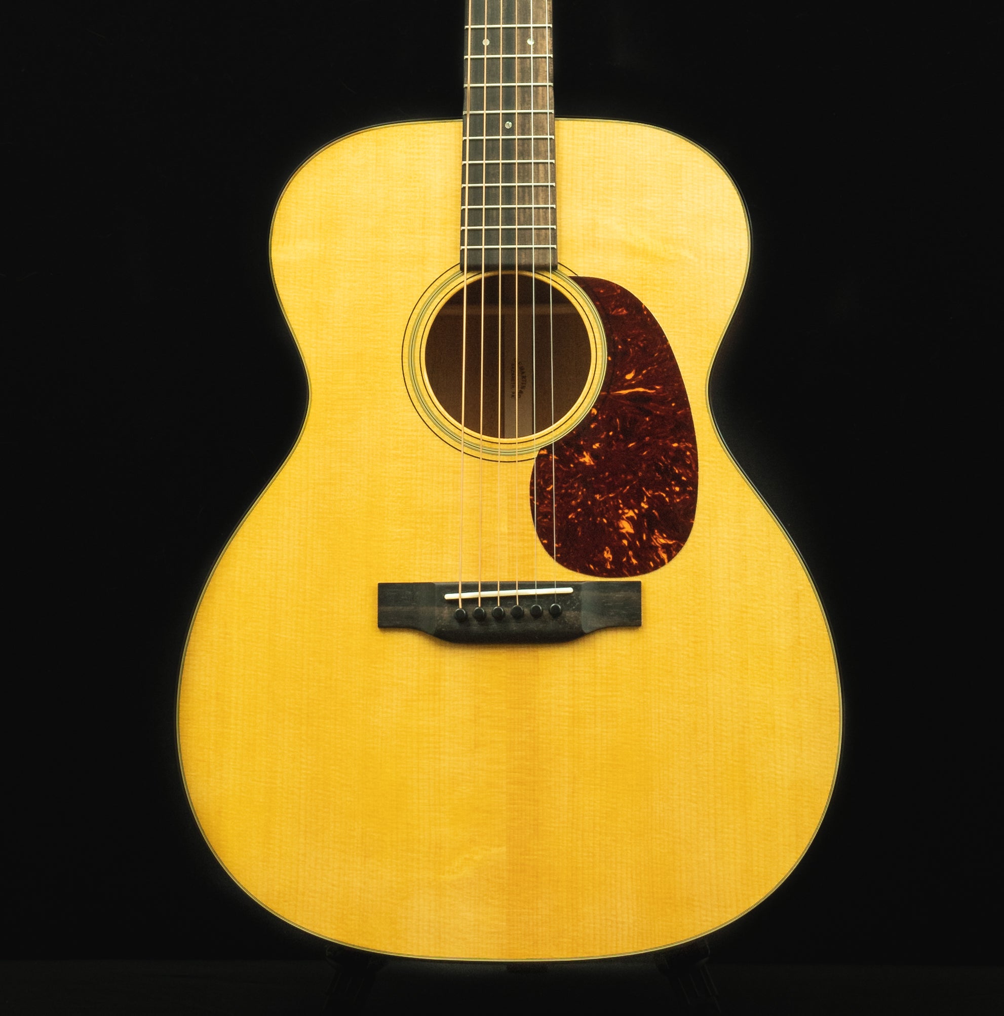 Martin 000-18 Acoustic Guitar ; Martin 000-18 ; Martin 00018 ; Martin 00018 ; Martin 00018