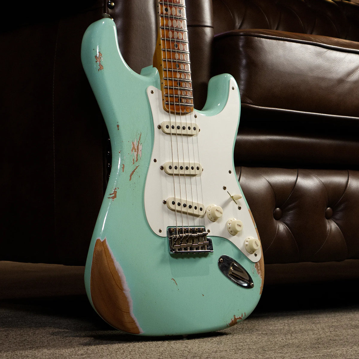 Fender Custom Shop 1957 Stratocaster Heavy Relic (Aged Surf Green)