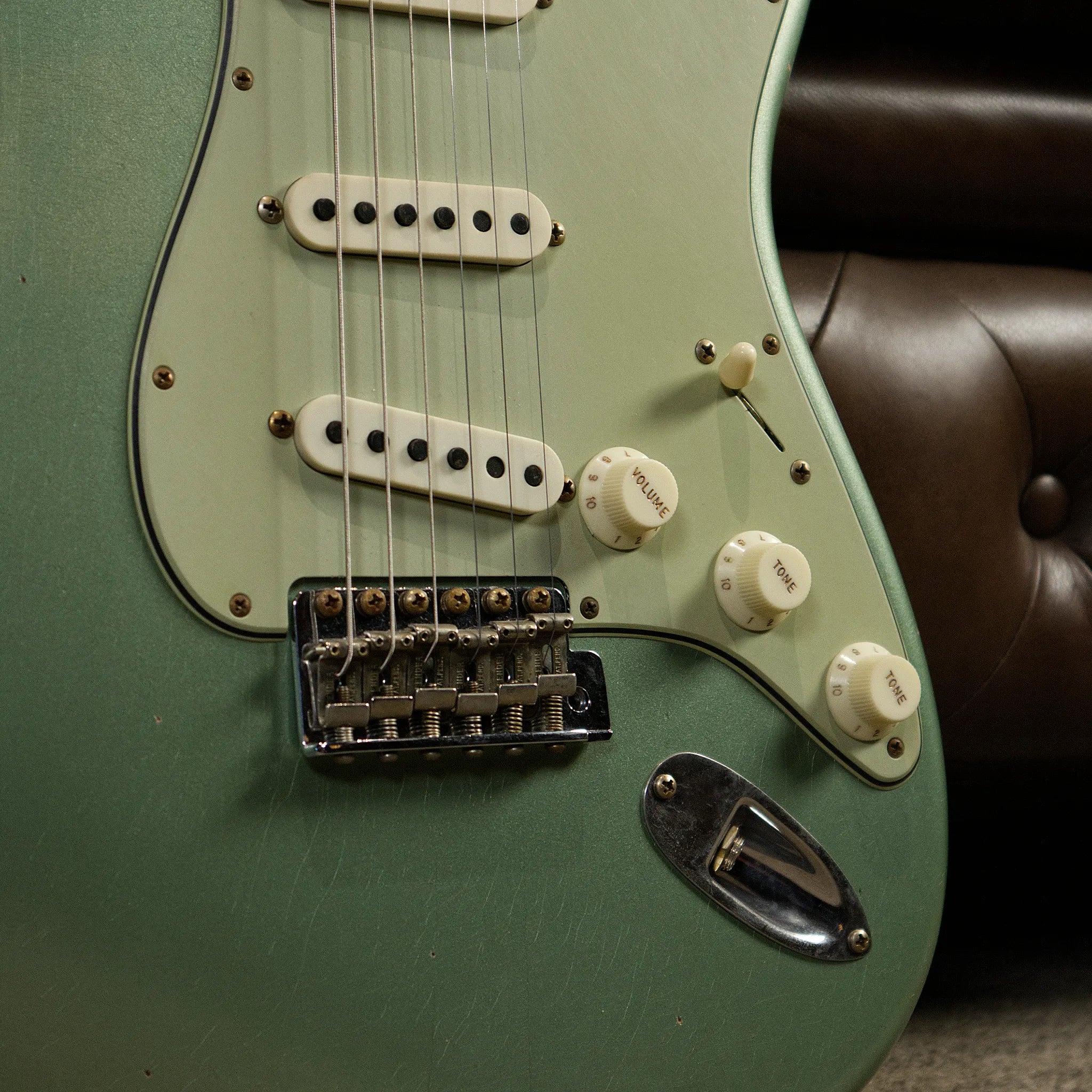 Fender Custom Shop 1959 Stratocaster Journeyman Relic (Faded Aged Sage Green Metallic)