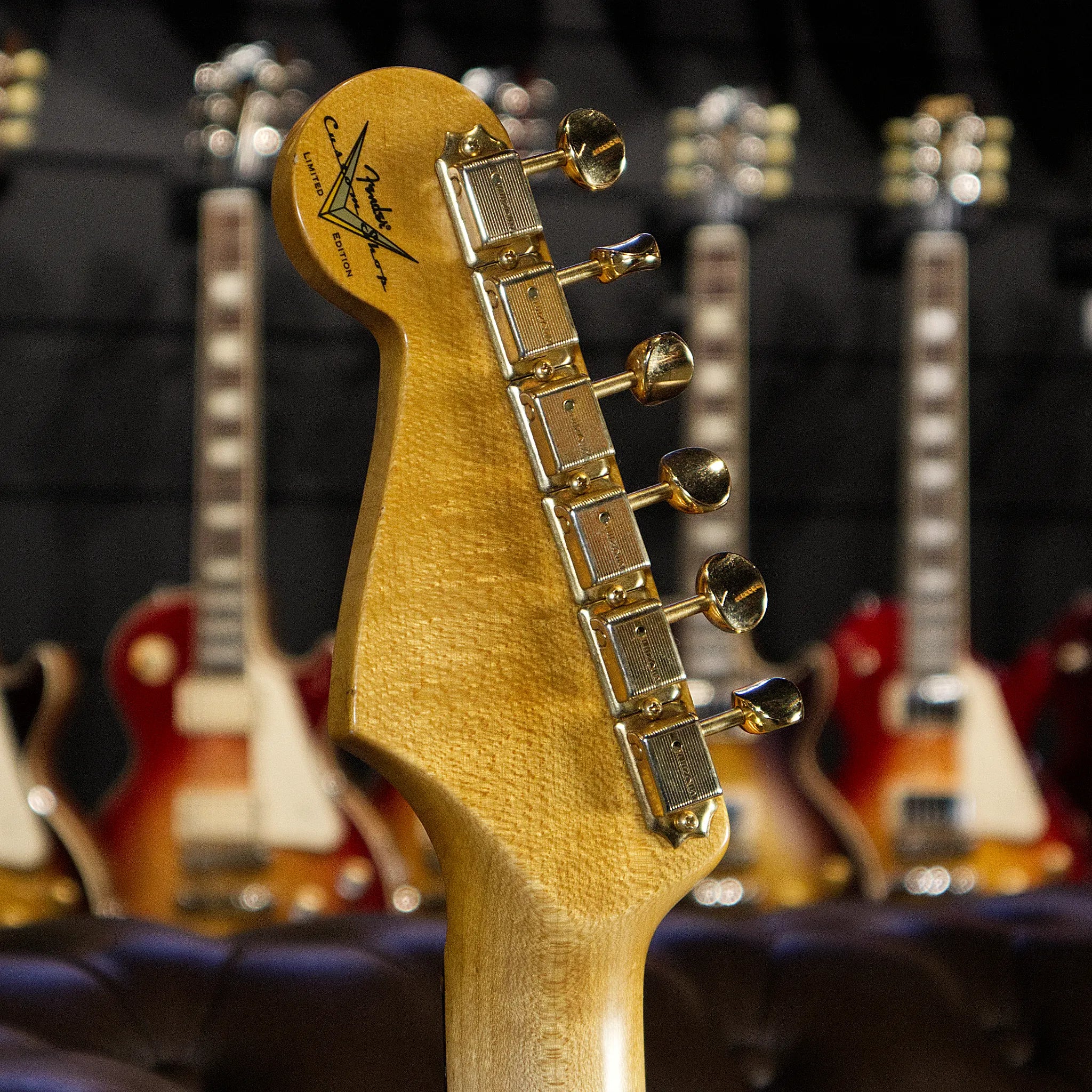 Fender Custom Shop Limited Edition 1965 Dual Mag Stratocaster Journeyman Relic (Faded Aged Charcoal Frost Metallic)