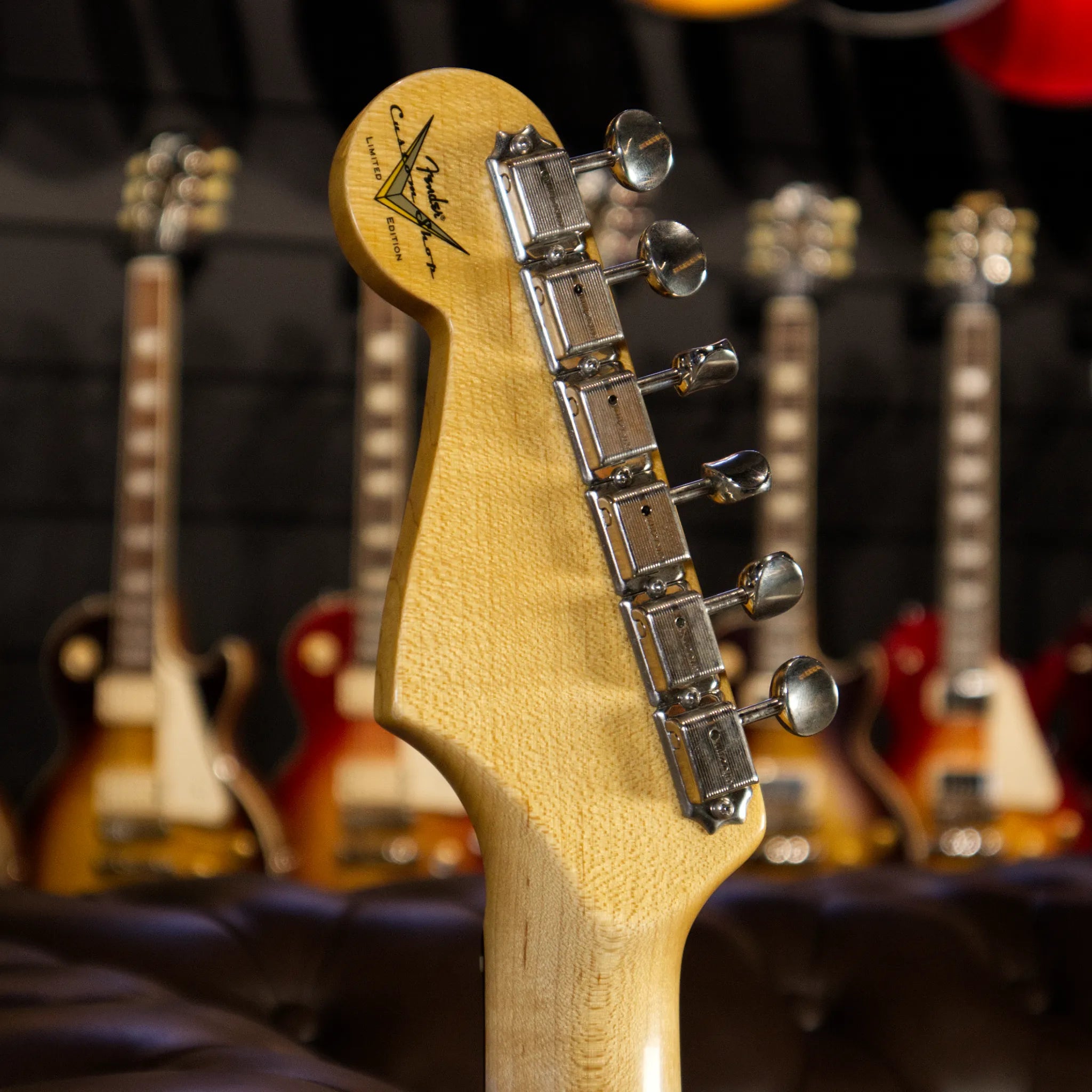 Fender Custom Shop Limited Edition '64/'65 Stratocaster Journeyman Relic w/ Closet Classic Hardware (Faded Aged Candy Apple Red)