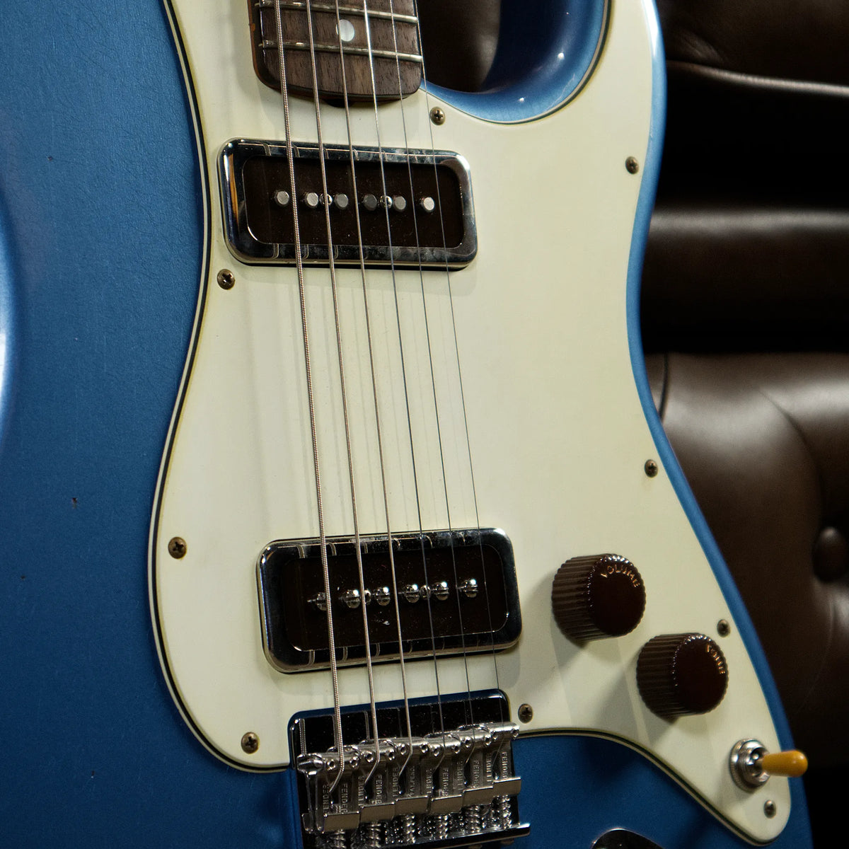 Fender Custom Shop Limited Edition Ariel Posen Stratocaster Journeyman Relic (Faded Lake Placid Blue)