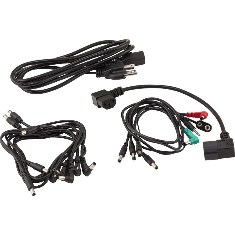 Fender Engine Room LVL12 Pedal Power Supply front ; Fender Engine Room LVL12 Pedal Power Supply cables ; Fender Engine Room LVL12 Pedal Power Supply back