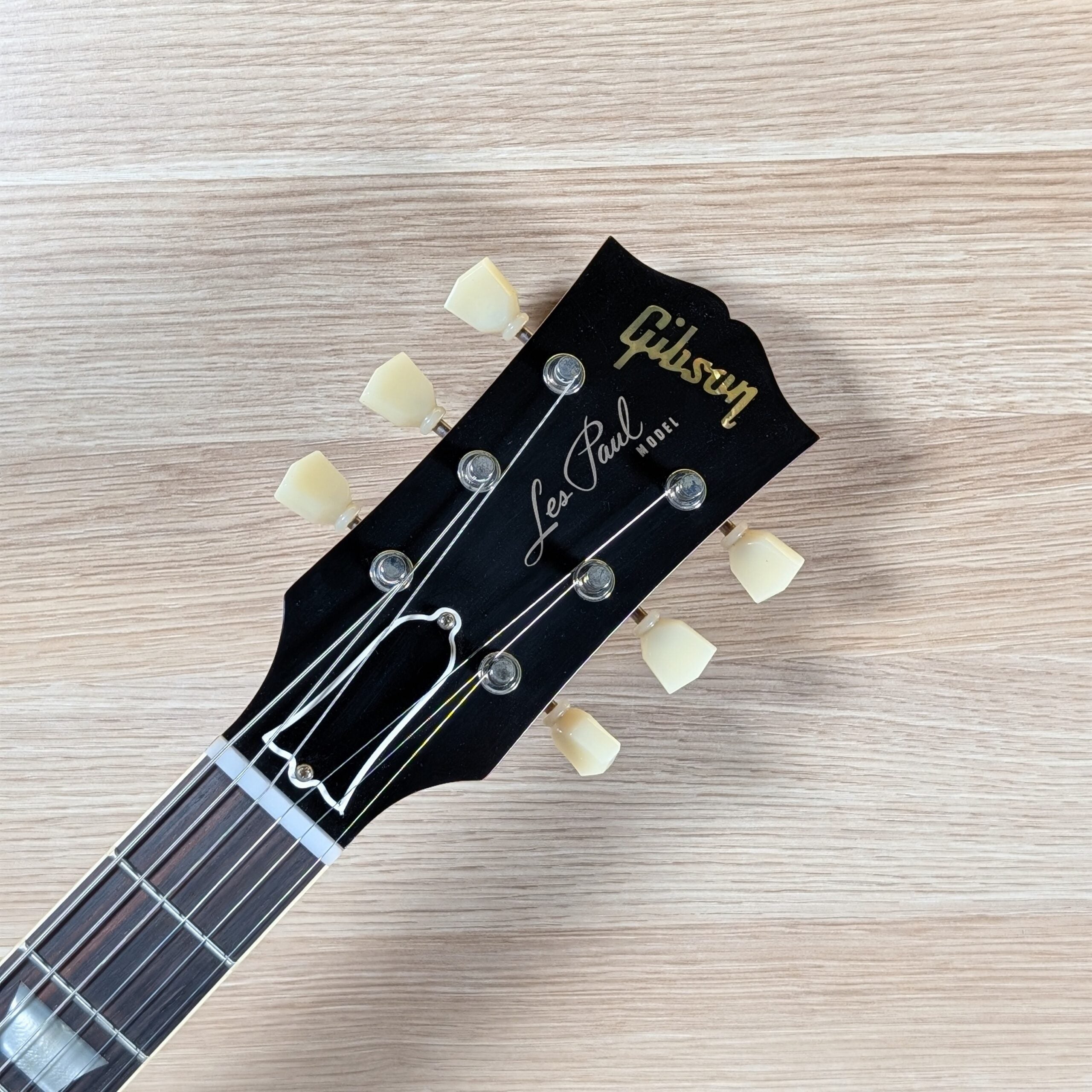 Gibson Custom Shop 1959 Les Paul Standard (Iced Tea Burst) ; Gibson Custom Shop 1959 Les Paul Standard (Iced Tea Burst) ; Gibson Custom Shop 1959 Les Paul Standard (Iced Tea Burst) ; Gibson Custom Shop 1959 Les Paul Standard (Iced Tea Burst)