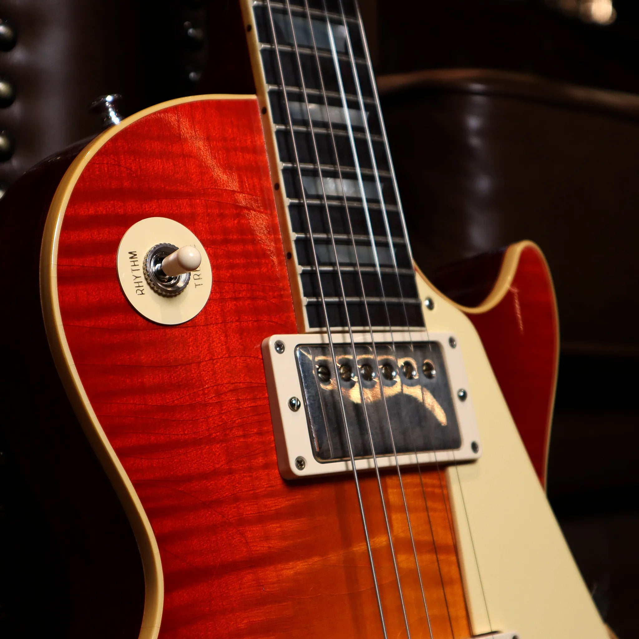 Gibson Custom Shop Murphy Lab 1959 Les Paul Standard Ultra Light Aged (Sunrise Teaburst) Upper Bout