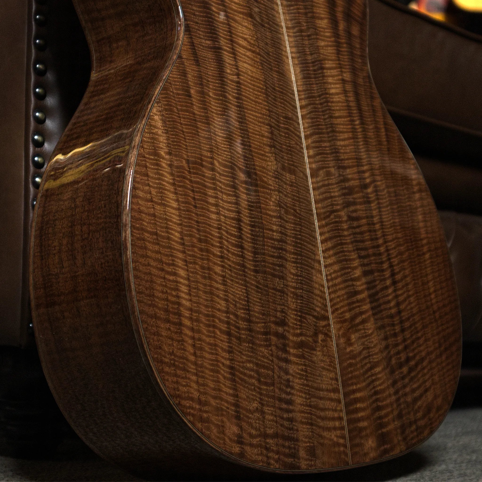 Martin Custom Shop 000-12 Italian Alpine Spruce / Bastogne Walnut Acoustic Guitar