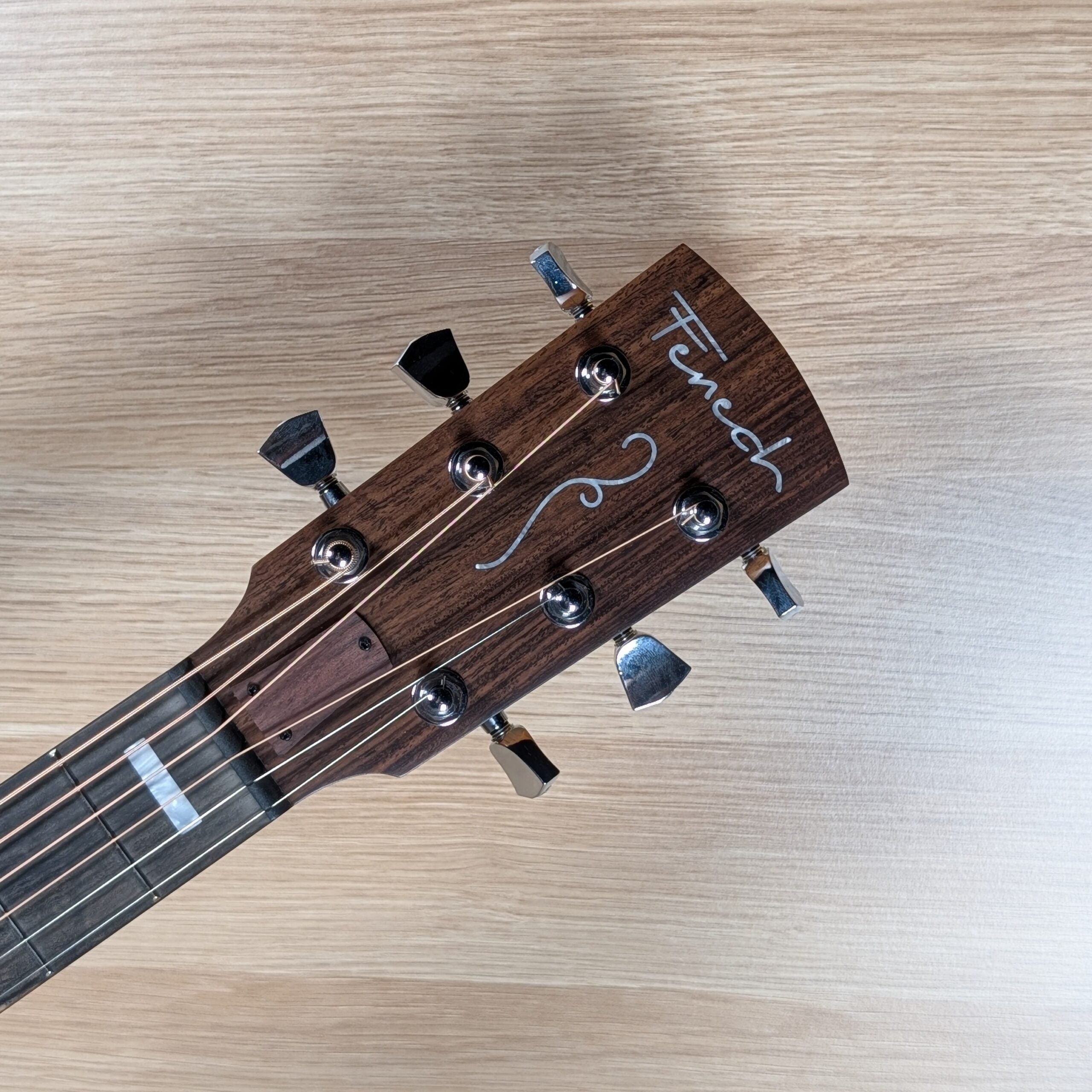 Fenech VTPR GAC Grand Auditorium ; Fenech VTPR GAC Grand Auditorium Cutaway Acoustic Guitar ; Fenech VTPR GAC Grand Auditorium Cutaway Acoustic Guitar ; Fenech VTPR GAC Grand Auditorium Cutaway Acoustic Guitar ; Fenech VTPR GAC Grand Auditorium Cutaway Acoustic Guitar