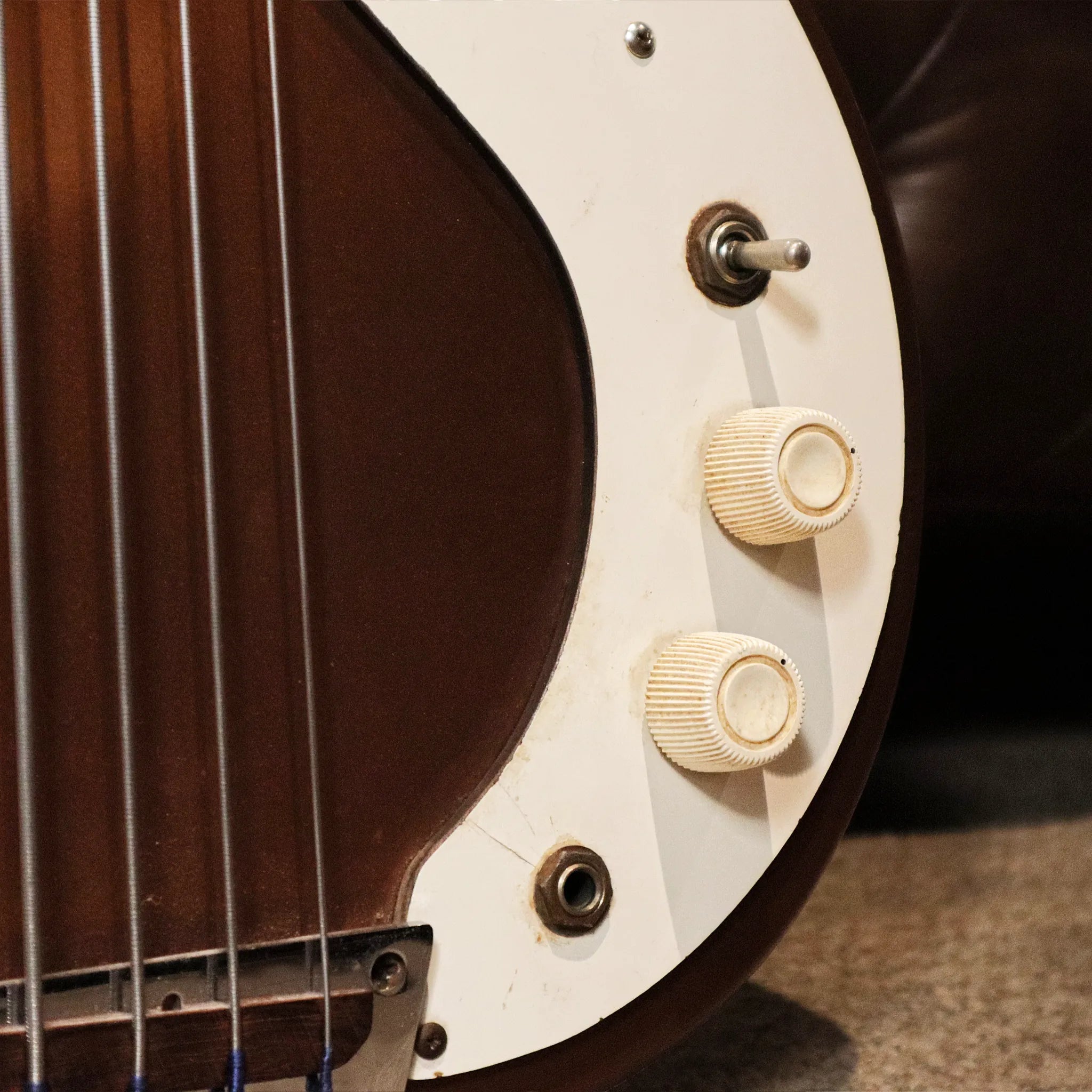 1964 Danelectro DC-1 Shorthorn Bass Bronze OHSC