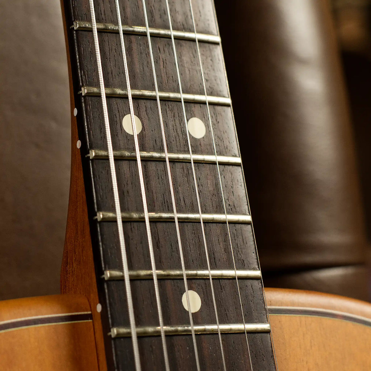 Pre-Owned Fender Highway Series Parlour (All-Mahogany)