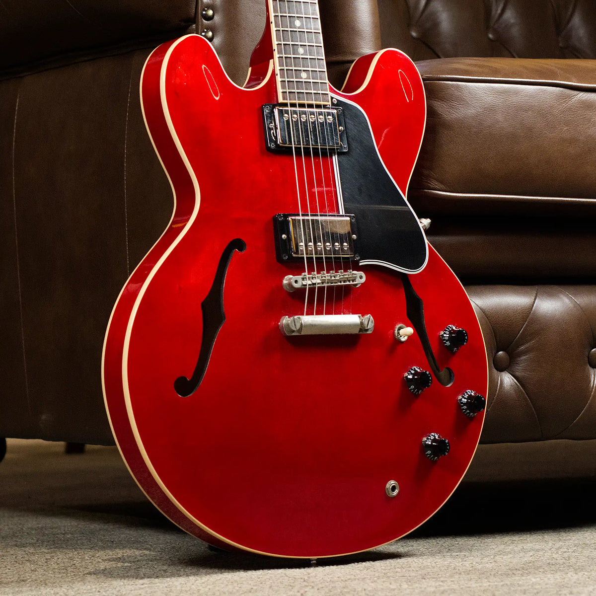 Pre-Owned Gibson Custom Shop ES-335 (Cherry)