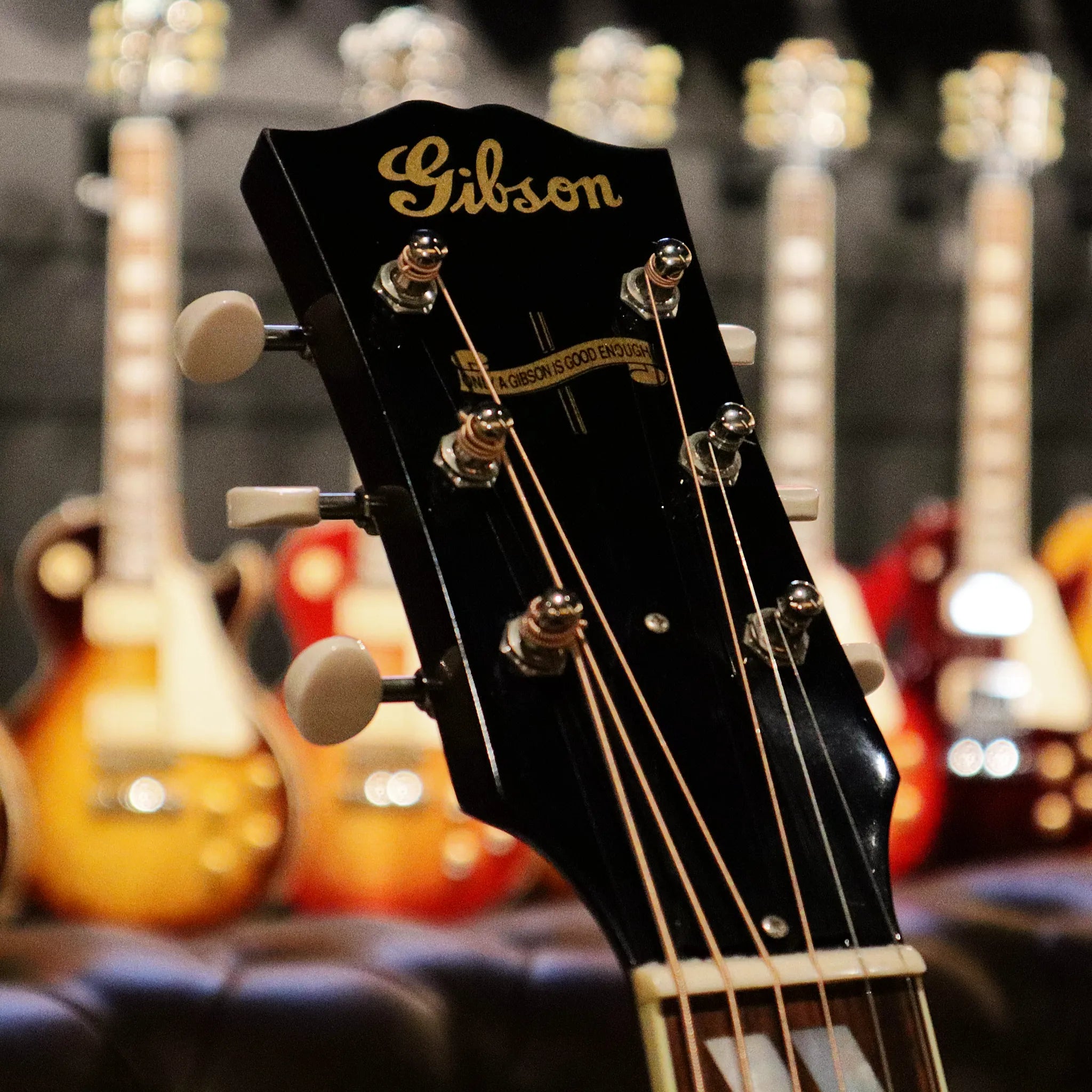 Pre-Owned Gibson Custom Shop Sheryl Crow Southern Jumbo