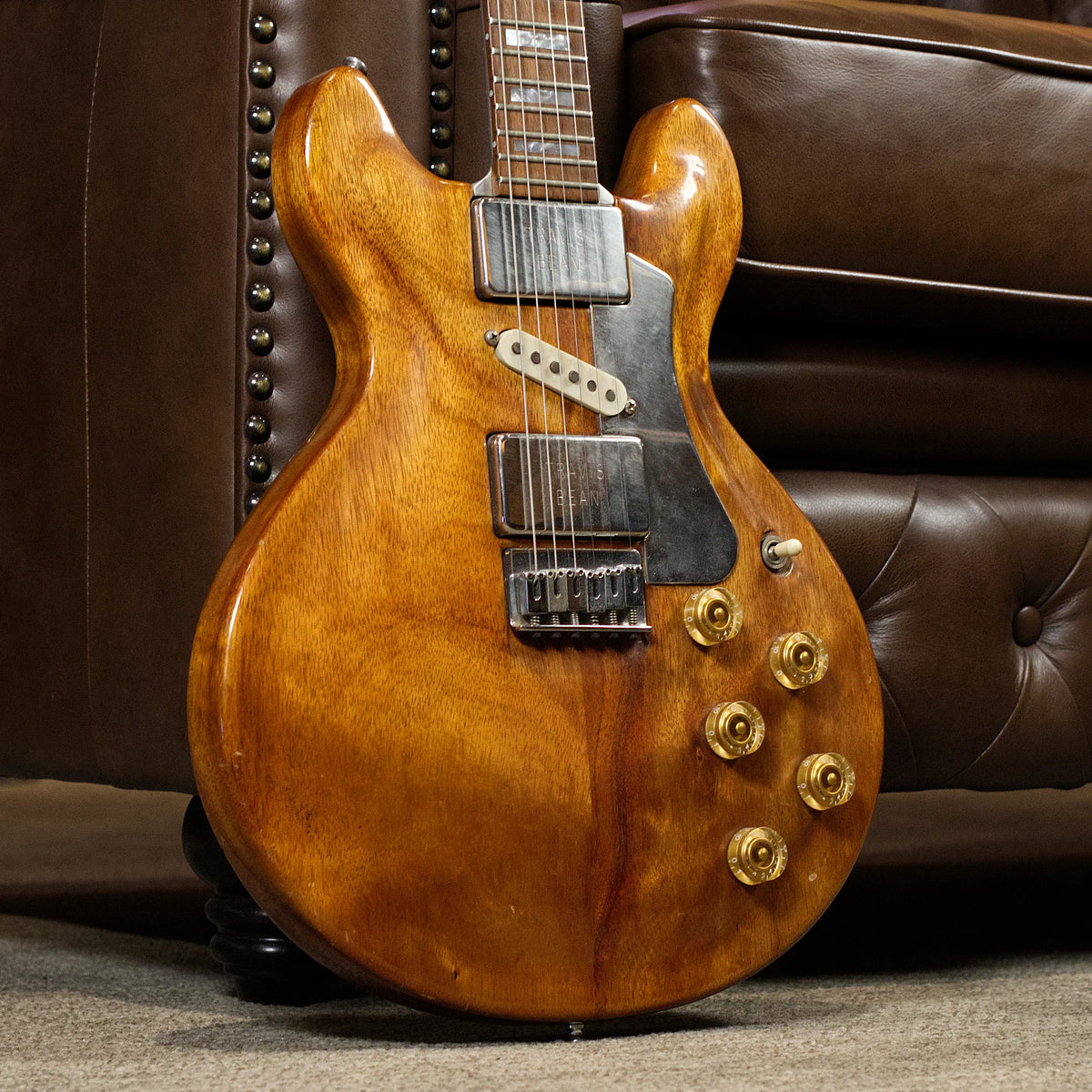 Pre-Owned Travis Bean TB1000A Artist (Natural)