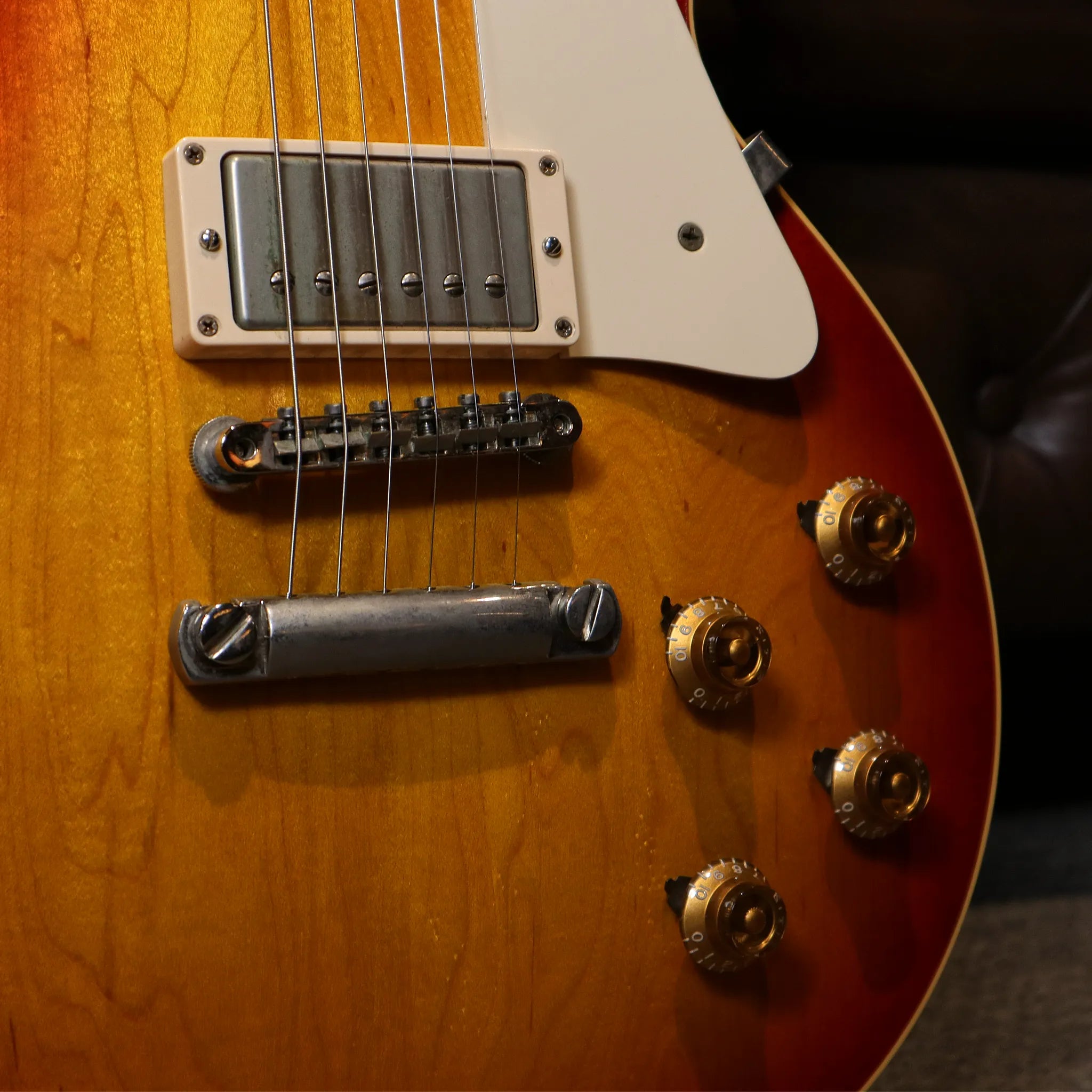 Pre-Owned Gibson Custom Shop 1958 Les Paul Standard (Heritage Cherry Sunburst)