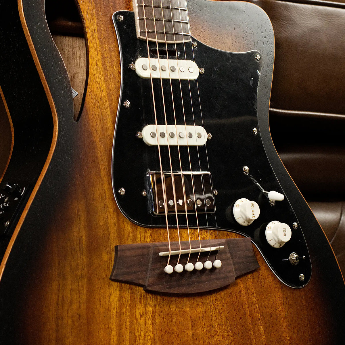 Cole Clark Studio Thinline TL1EC All-Mahogany HSS Acoustic Guitar (Sunburst)