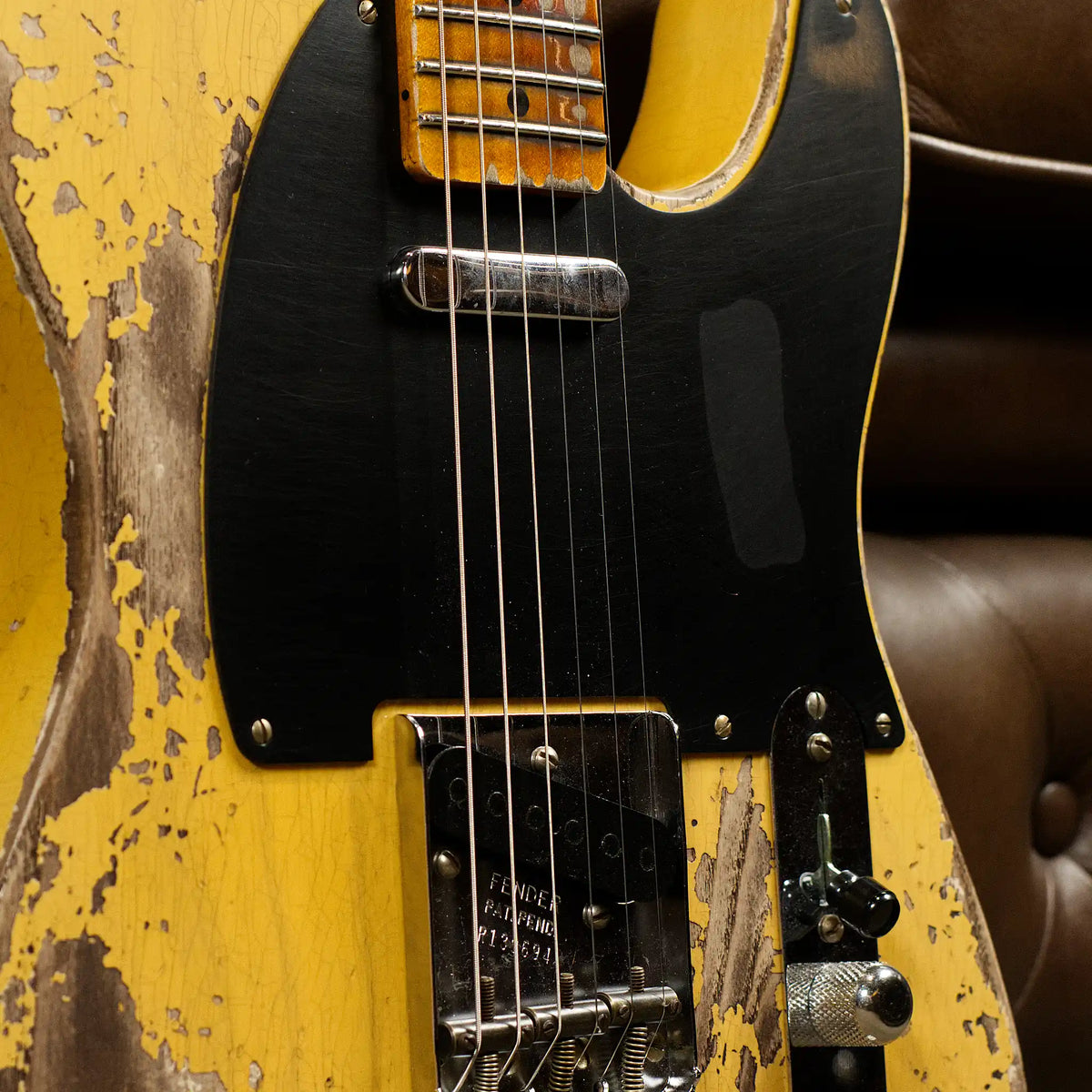 Fender Custom Shop 1952 Telecaster Super Heavy Relic (Aged Nocaster Blonde)