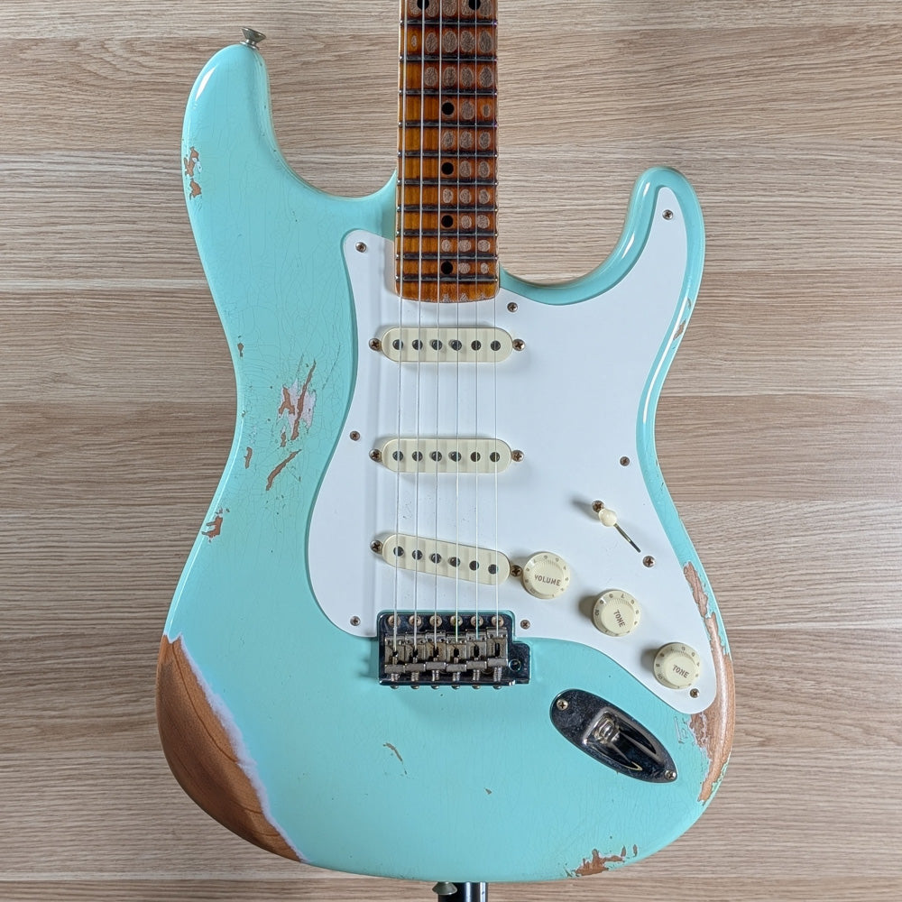 Fender Custom Shop 1957 Stratocaster Heavy Relic (Aged Surf Green) ; Fender Custom Shop 1957 Stratocaster Heavy Relic (Aged Surf Green) ; Fender Custom Shop 1957 Stratocaster Heavy Relic (Aged Surf Green) ; Fender Custom Shop 1957 Stratocaster Heavy Relic (Aged Surf Green)