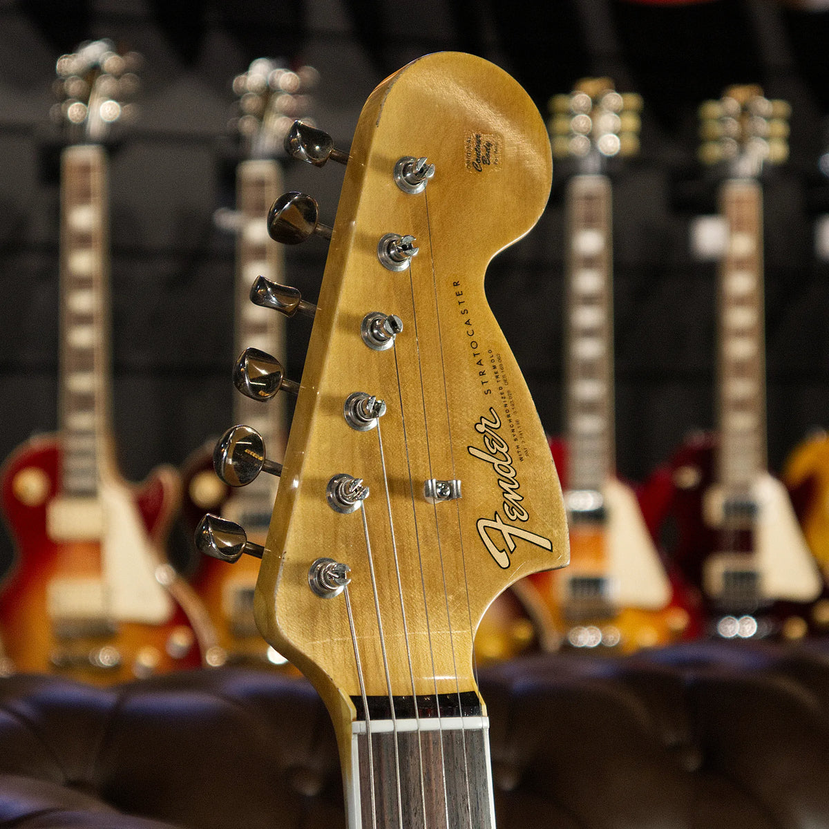 Fender Custom Shop 1967 Stratocaster Relic w/ Closet Classic Hardware (Aged Firemist Gold)