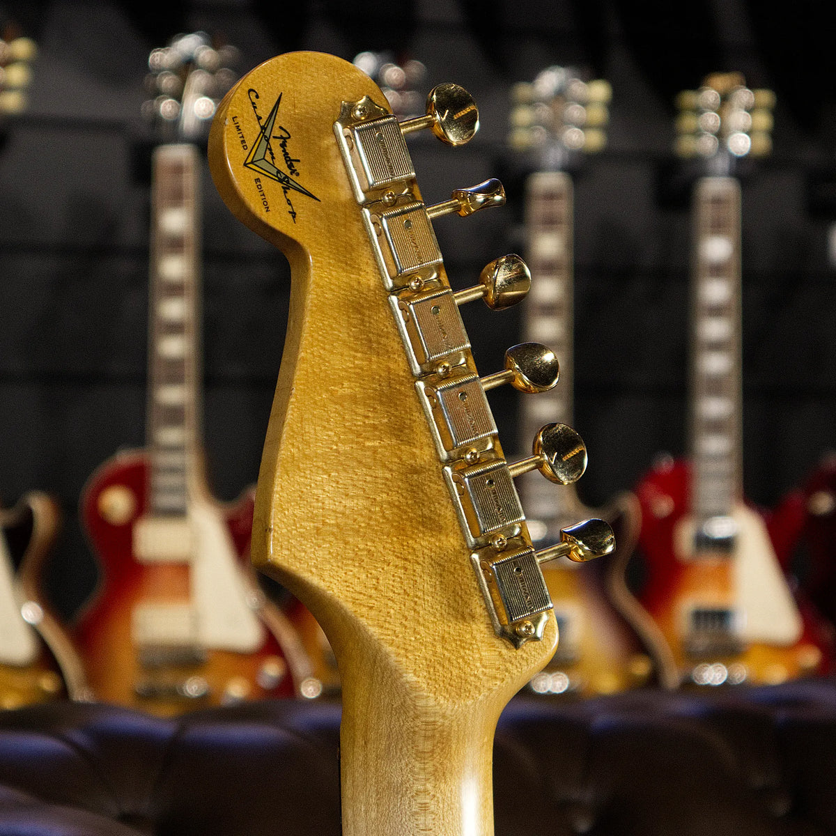Fender Custom Shop Limited Edition 1965 Dual Mag Stratocaster Journeyman Relic (Faded Aged Charcoal Frost Metallic)