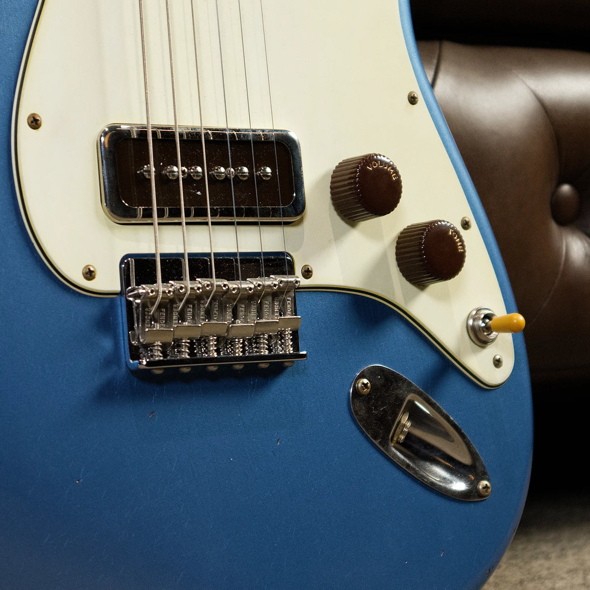 Fender Custom Shop Limited Edition Ariel Posen Stratocaster Journeyman Relic (Faded Lake Placid Blue)