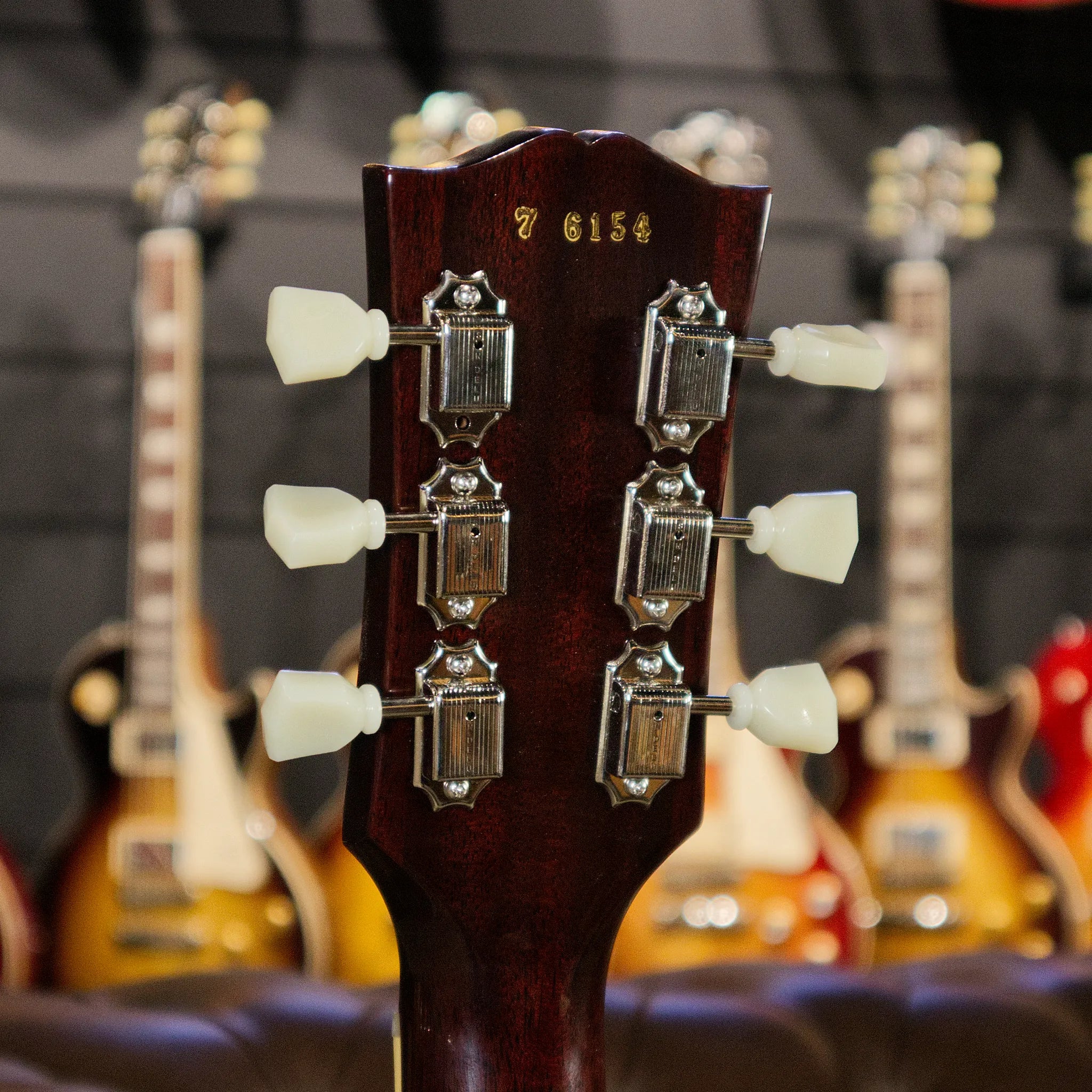 Gibson Custom Shop 1957 Les Paul Reissue (Goldtop w/ Darkback)