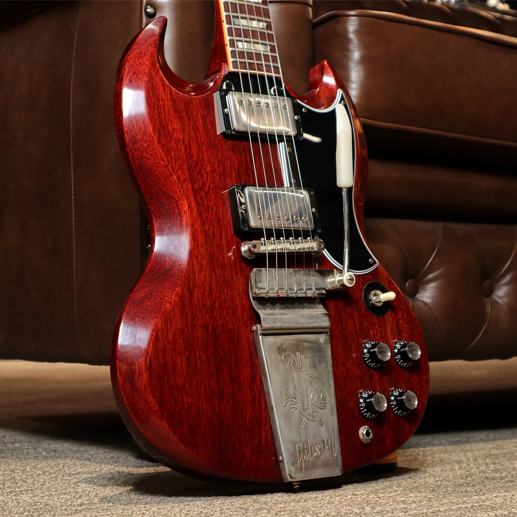 Gibson Custom Shop 1964 SG Standard Reissue Maestro Vibrola VOS (Cherry Red) Main View