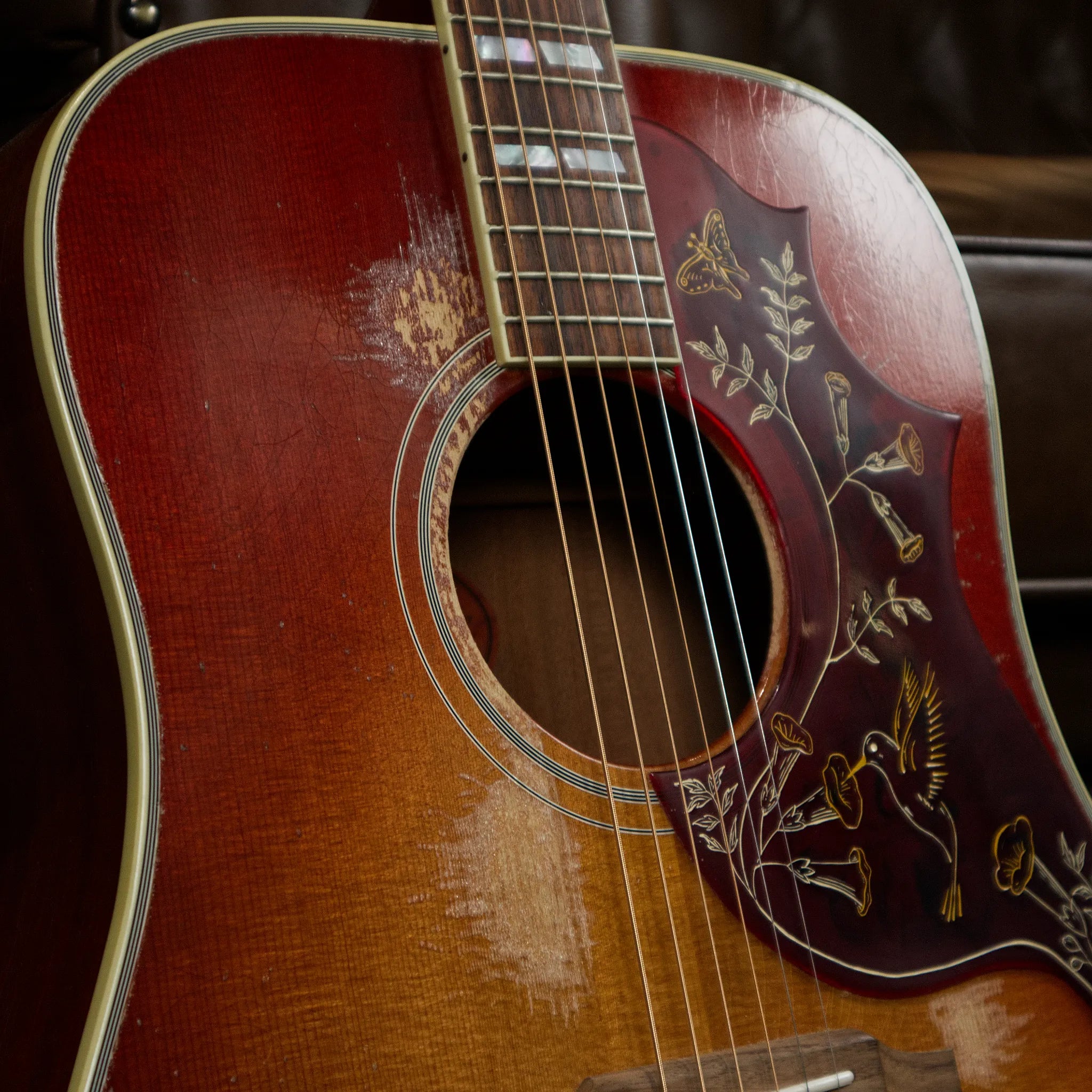 Gibson Custom Shop Murphy Lab 1960 Hummingbird Heavy Aged (Washed Cherry Sunburst) Soundhole