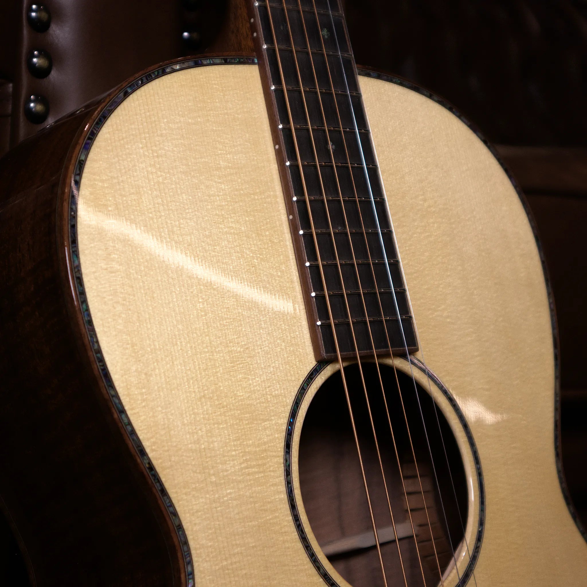 Martin Custom Shop 000-12 Italian Alpine Spruce / Bastogne Walnut Acoustic Guitar