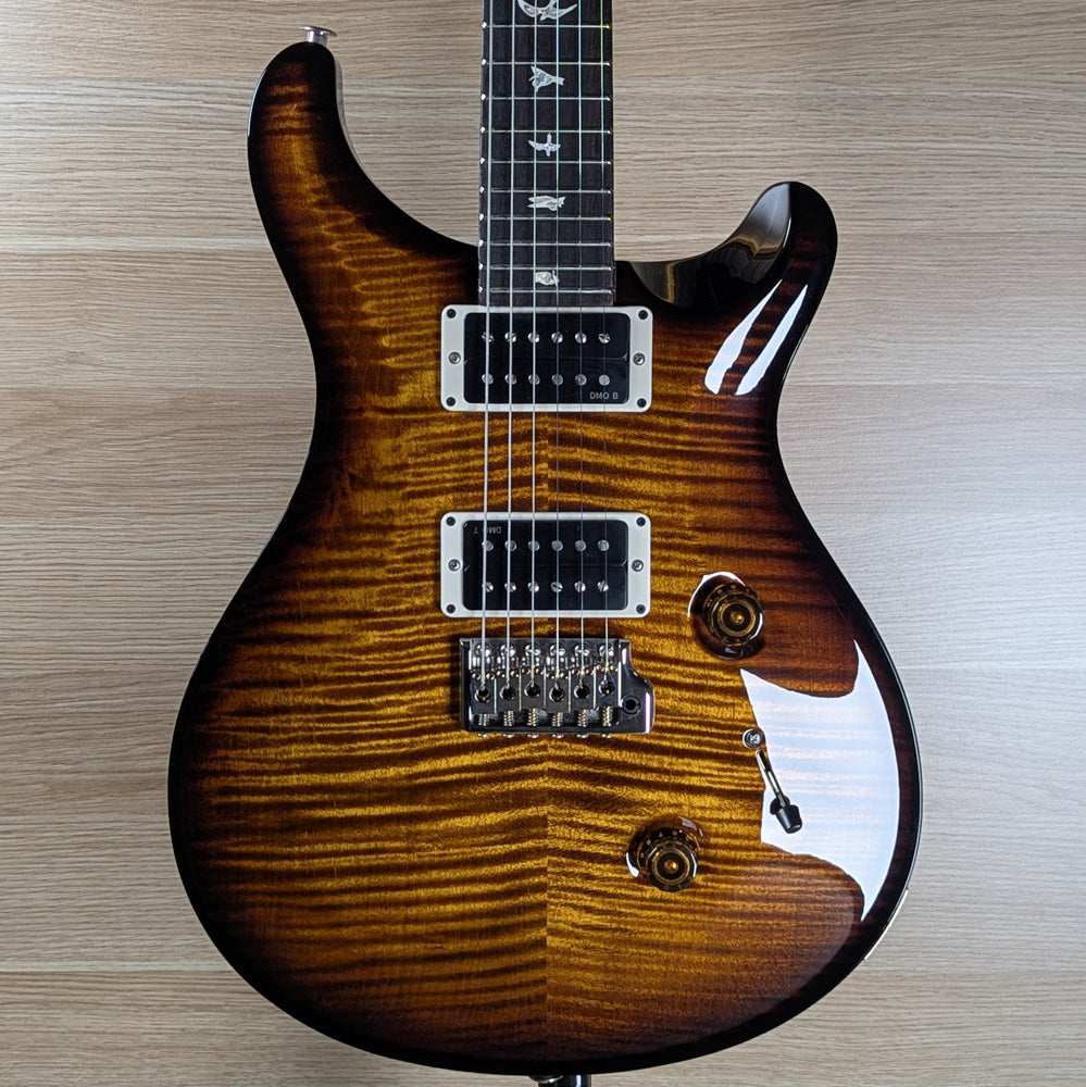 PRS Custom 24 Black Gold Burst ELectric Guitar ; PRS Custom 24 (Black Gold Burst) ; PRS Custom 24 (Black Gold Burst)