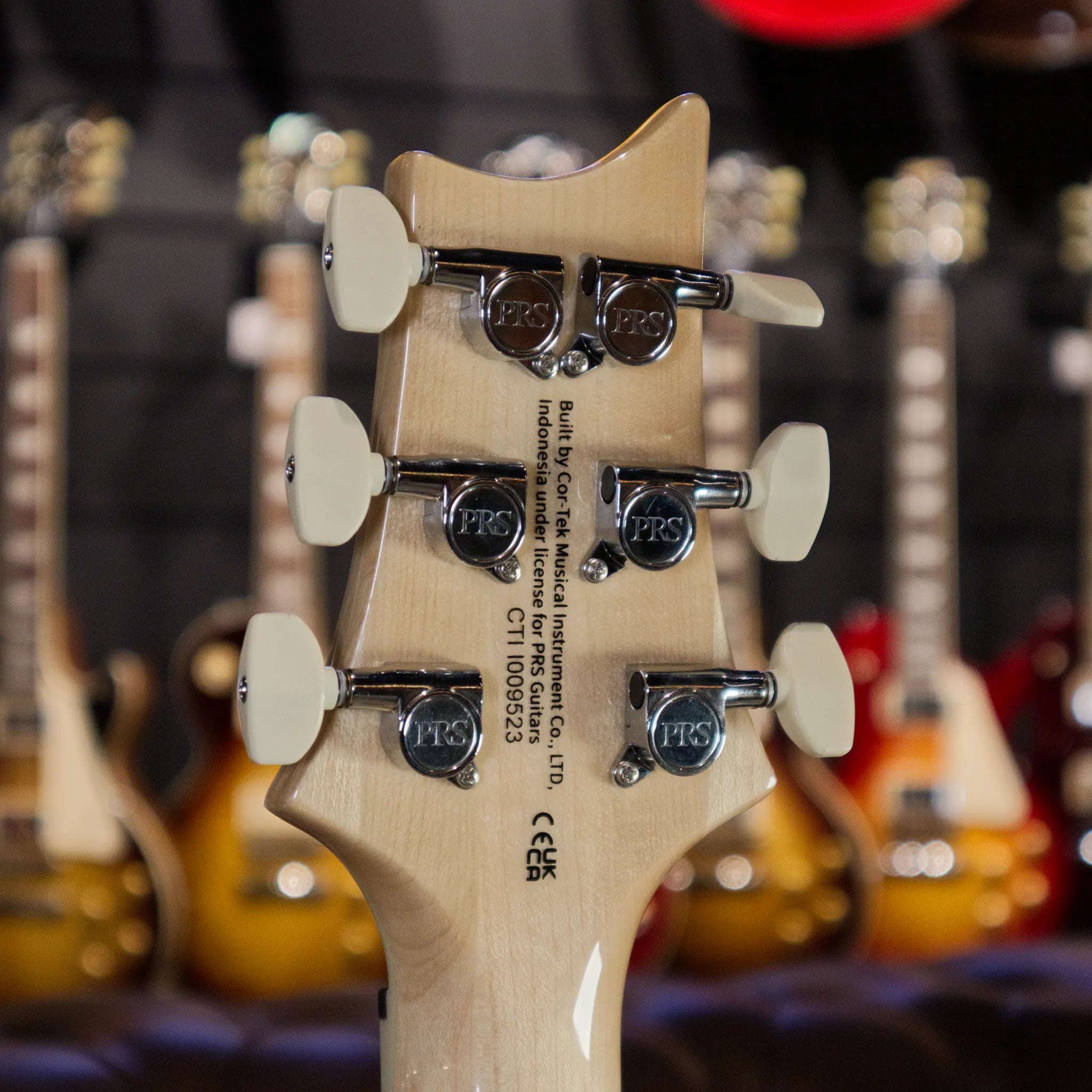 PRS SE Ed Sheeran Hollowbody I Piezo Baritone (Pink Ombre)