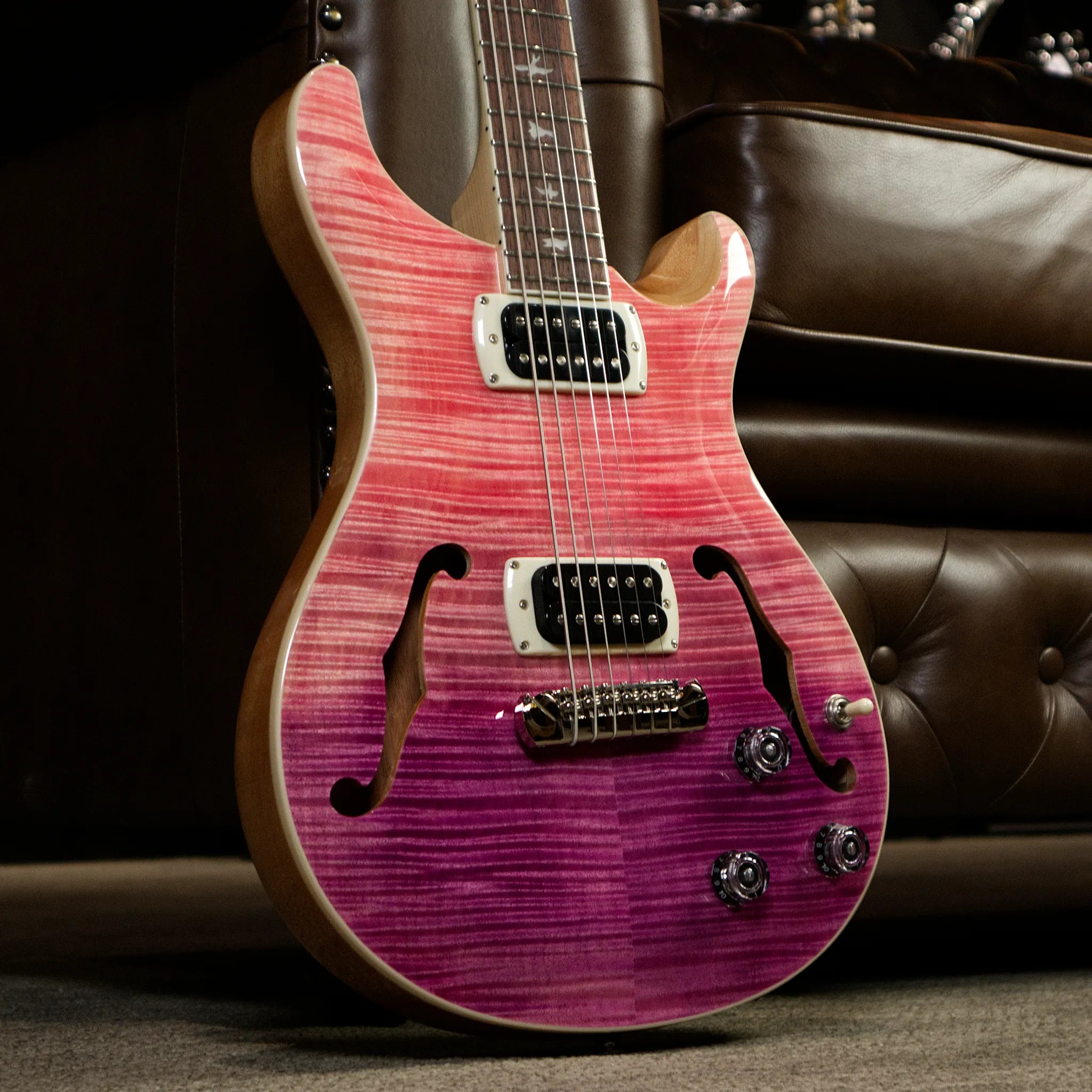 PRS SE Ed Sheeran Hollowbody I Piezo Baritone (Pink Ombre)