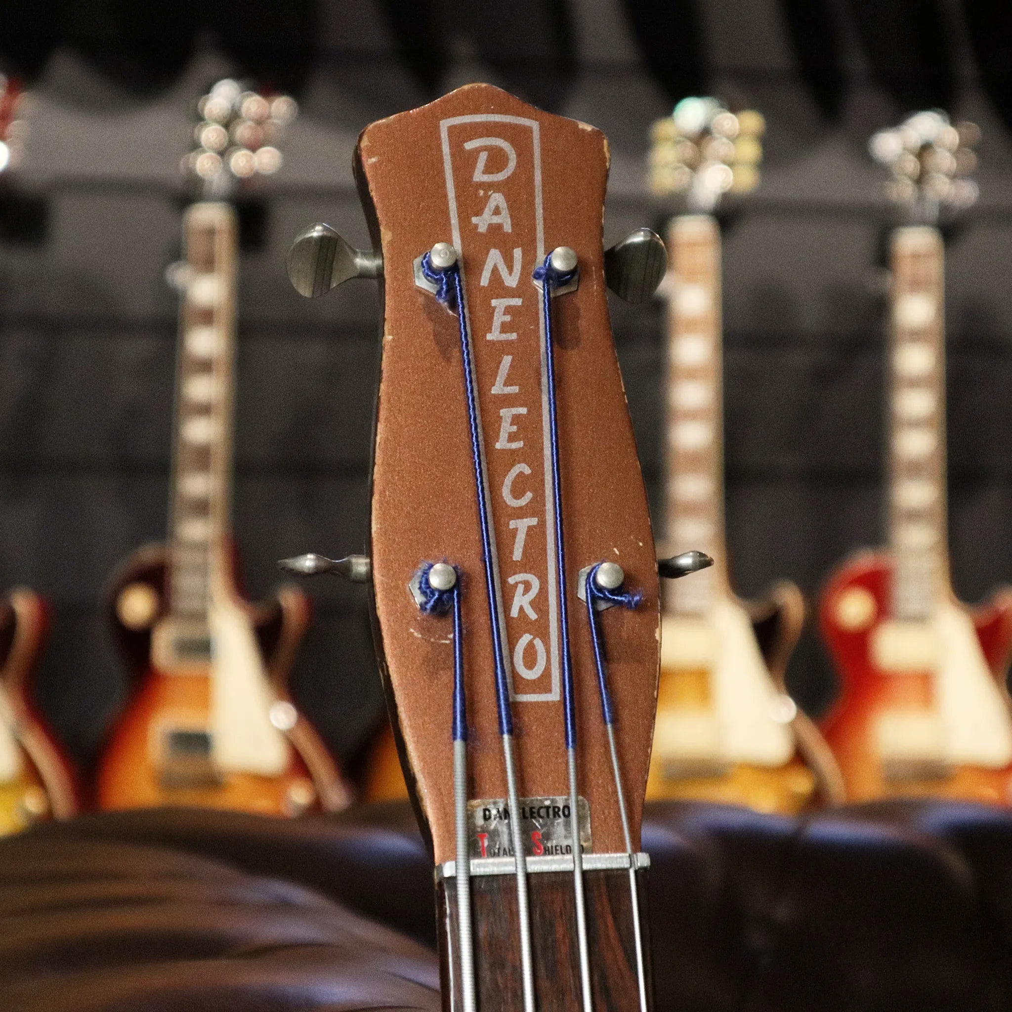 1964 Danelectro DC-1 Shorthorn Bass Bronze OHSC