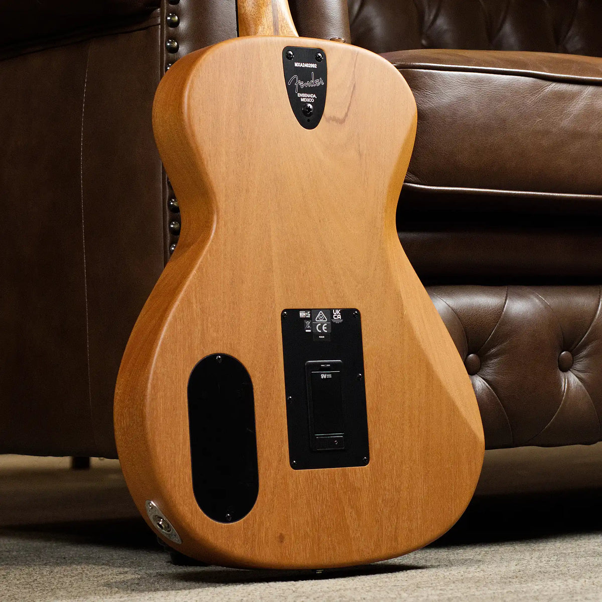 Pre-Owned Fender Highway Series Parlour (All-Mahogany)