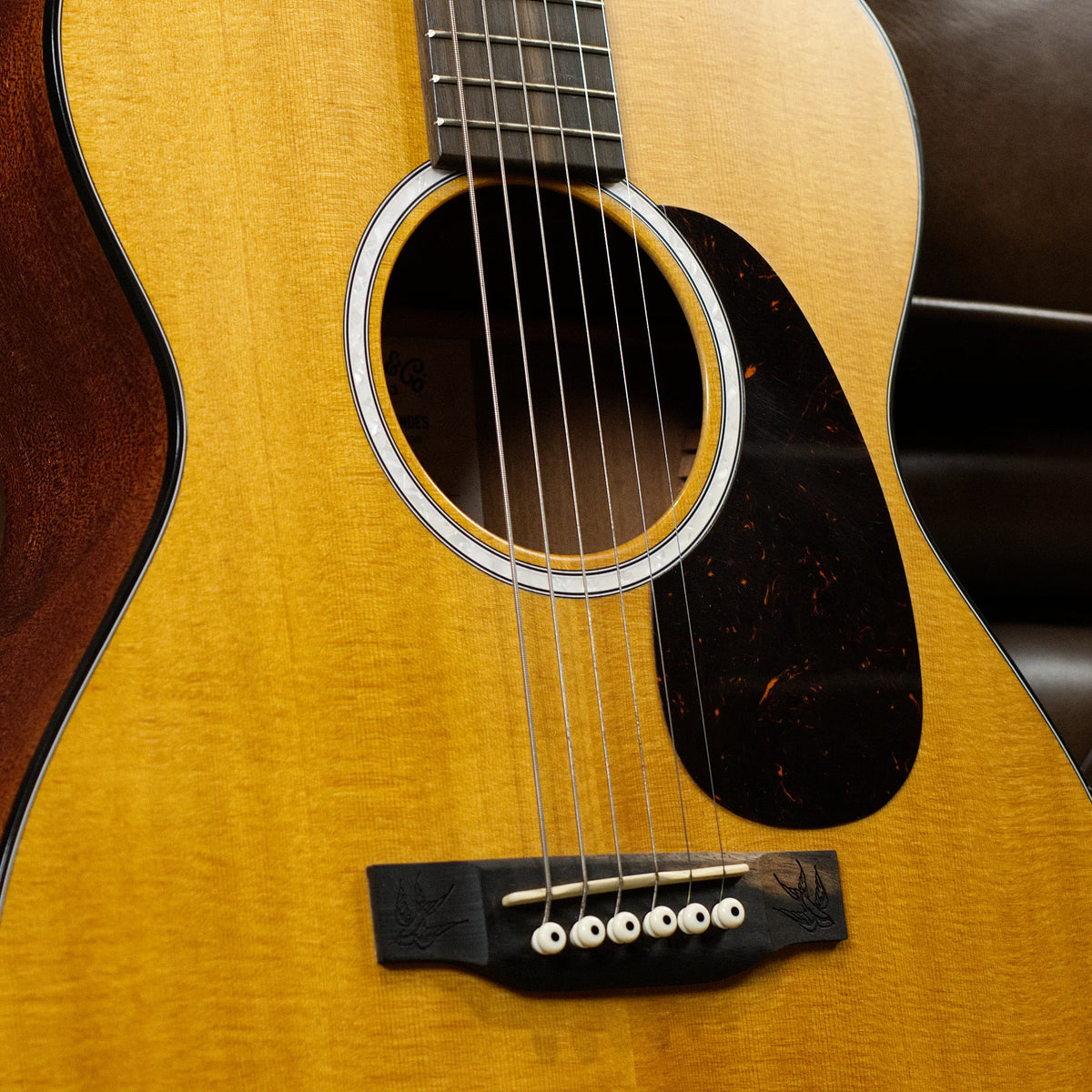 Pre-Owned Martin Shawn Mendes Signature 000-JRE Junior Acoustic Guitar